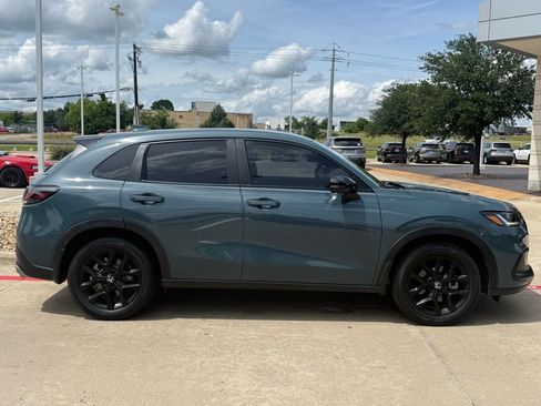 Used 2024 Honda HR-V Sport image 7