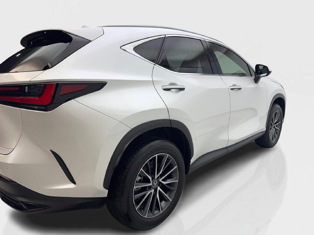 Used 2025 Lexus NX 250 FWD image 15