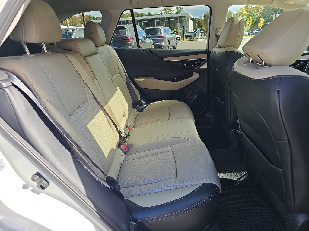 Used 2022 Subaru Outback Limited XT AWD/4WD image 22