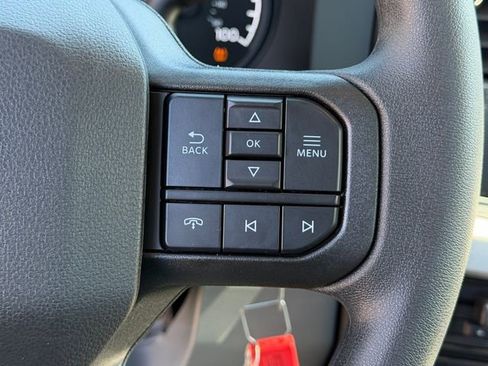 New 2026 Ford F350 4x4 Regular Cab DRW Super Duty image 10