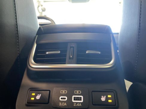 Used 2023 Subaru Outback Touring XT AWD/4WD image 6