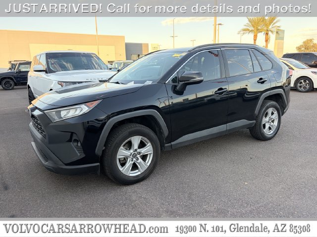Used 2019 Toyota RAV4 XLE AWD/4WD image 1