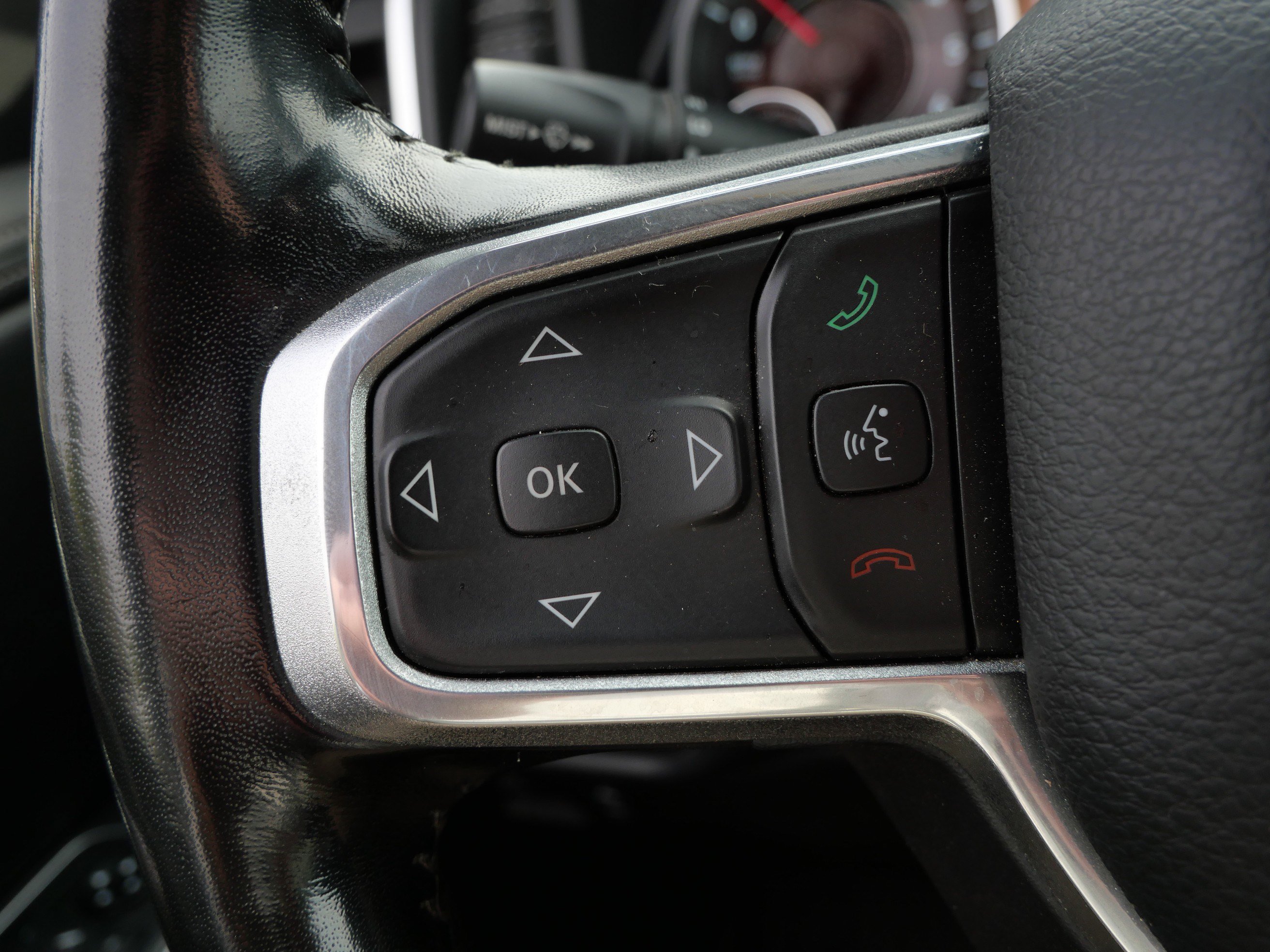 Used 2021 RAM 1500 Laramie w/ Sport Appearance Package AWD/4WD image 25