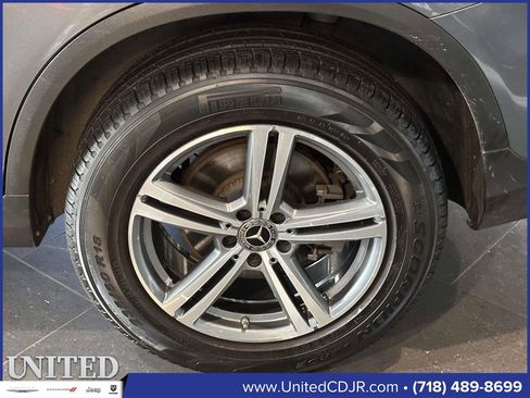 Used 2022 Mercedes-Benz GLC 300 4MATIC image 12