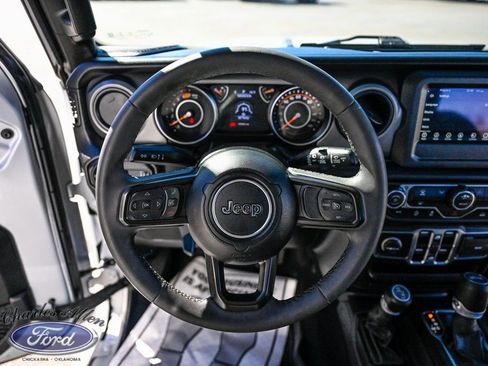 Used 2023 Jeep Wrangler Unlimited Sport image 12