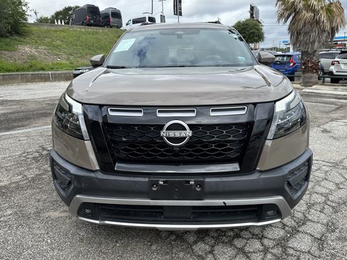 Used 2024 Nissan Pathfinder Rock Creek AWD/4WD image 8