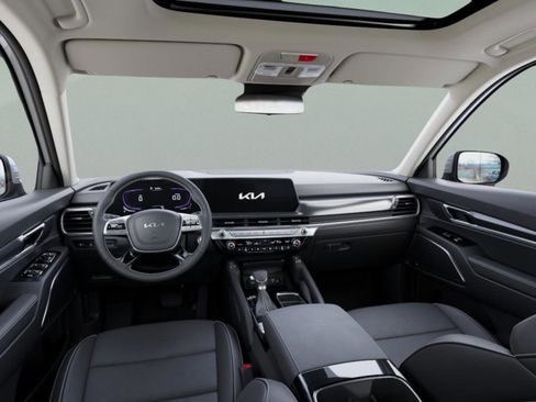 New 2025 Kia Telluride S image 14