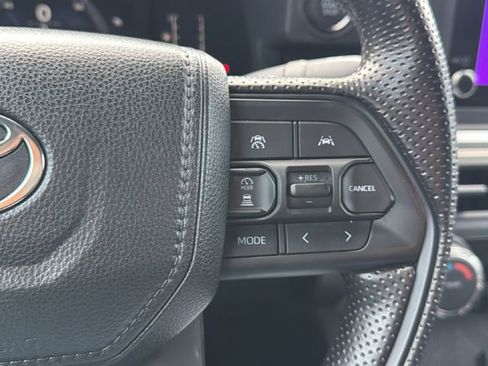 Used 2024 Toyota Tacoma SR5 AWD/4WD image 28