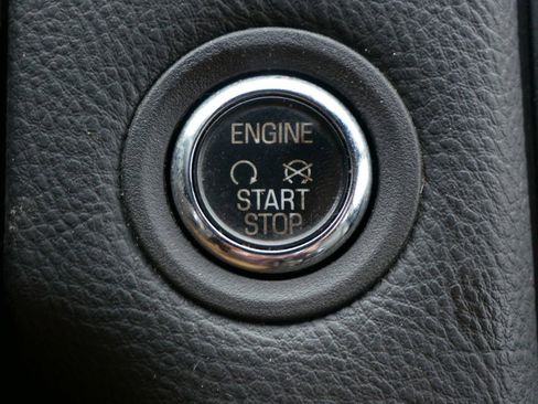 Used 2018 Ford Taurus SEL w/ Equipment Group 201A image 25