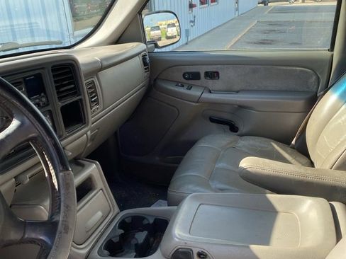 Used 2002 GMC Sierra 2500 4x4 Crew Cab HD w/ SLT Marketing Option Pkg image 13