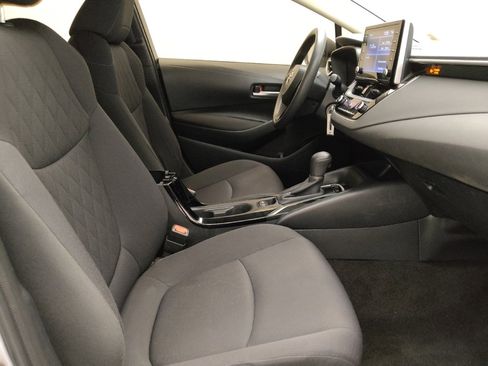 Used 2020 Toyota Corolla LE FWD image 21