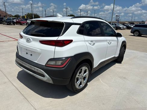 Used 2023 Hyundai Kona SEL w/ Cargo Package FWD image 3