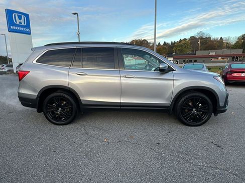 Used 2022 Honda Pilot Special Edition image 3