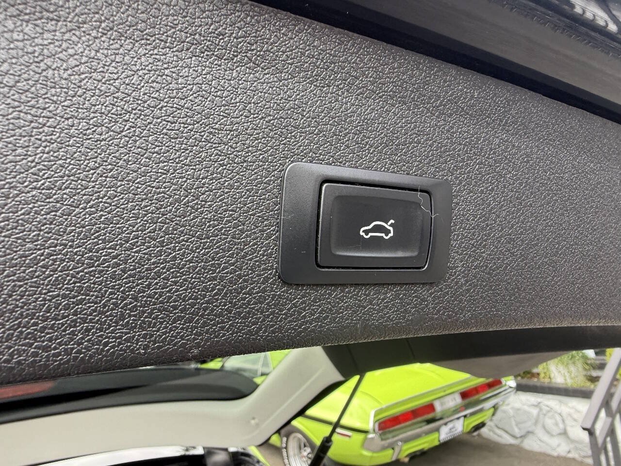 Used 2016 Audi Q5 2.0T Premium Plus w/ Technology Package AWD/4WD image 19