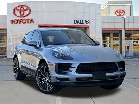 Used 2020 Porsche Macan image 1