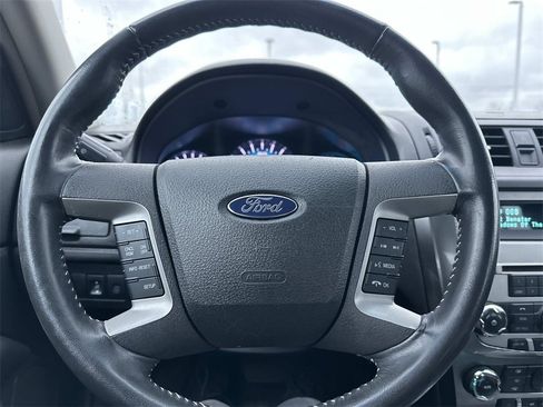 Used 2010 Ford Fusion SEL image 20