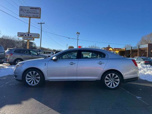 Used 2014 Lincoln MKS AWD w/ Equipment Group 101A image 8