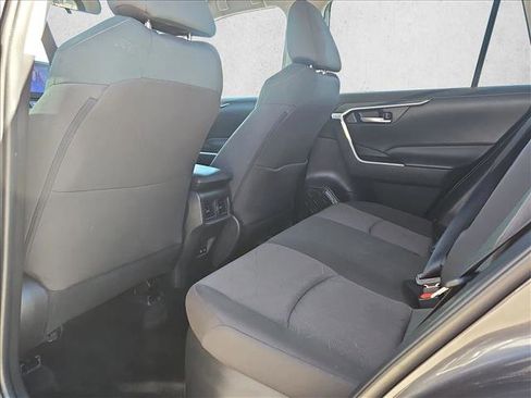 Used 2024 Toyota RAV4 XLE image 19