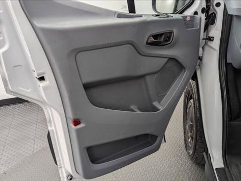 Used 2019 Ford Transit 150 130 Low Roof RWD image 12