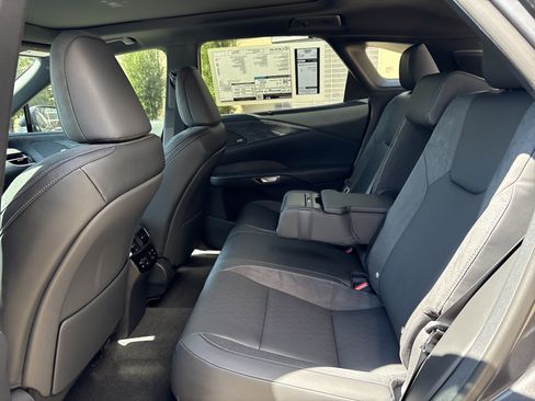 New 2026 Lexus RX 350 w/ Convenience Package AWD/4WD image 32