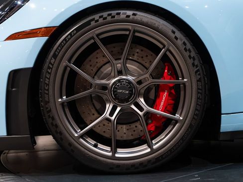Used 2026 Porsche 911 GT3 RWD image 12