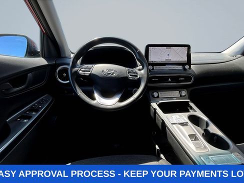 Used 2023 Hyundai Kona SEL FWD image 11