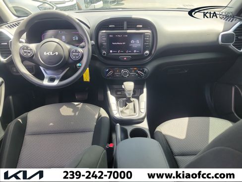 Certified 2024 Kia Soul LX FWD image 16