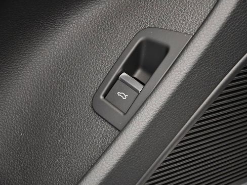 Used 2025 Audi Q7 3.0T Premium Plus w/ Premium Plus Package image 35