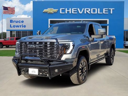 Used 2024 GMC Sierra 2500 Denali Ultimate AWD/4WD image 1