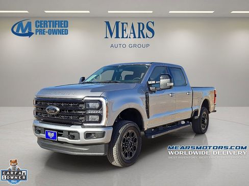 Used 2024 Ford F250 Lariat w/ Black Appearance Package image 1