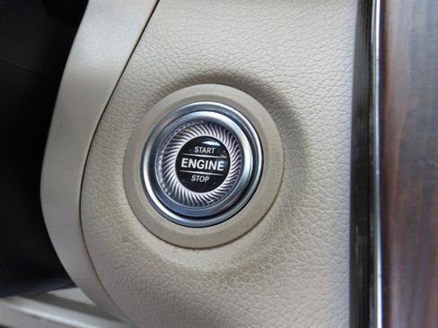 Certified 2022 Mercedes-Benz GLC 300 4MATIC image 18