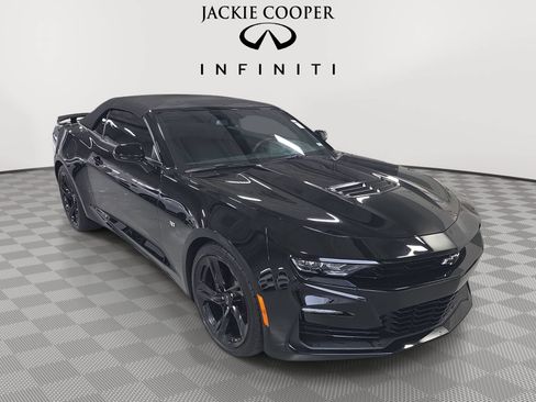 Used 2023 Chevrolet Camaro SS RWD image 3