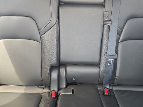 Used 2022 Nissan Pathfinder SL w/ Cargo Package AWD/4WD image 10