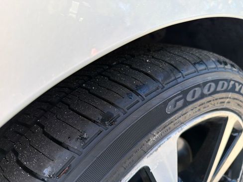 Used 2018 Nissan Maxima 3.5 S image 12