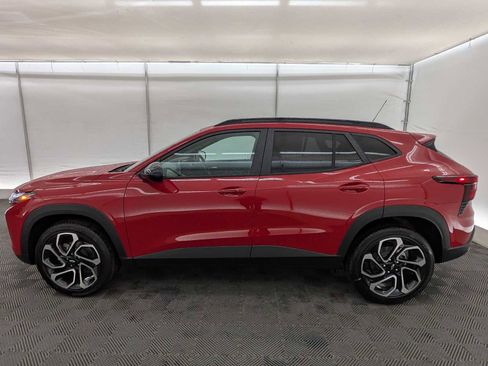 New 2026 Chevrolet Trax RS image 3