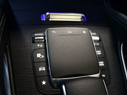 Used 2022 Mercedes-Benz GLE 450 4MATIC image 62