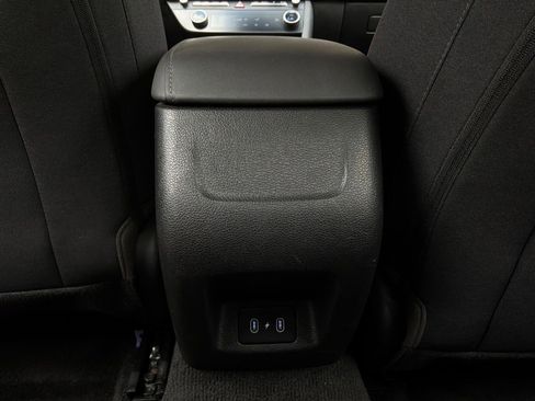 Used 2025 Hyundai Sonata SEL FWD image 13