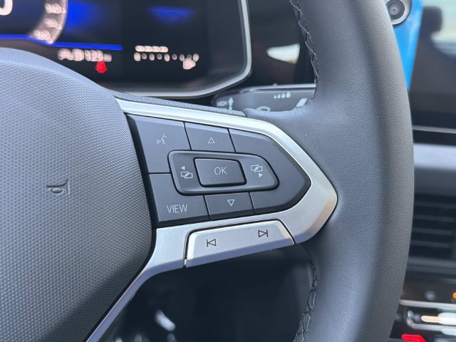New 2026 Volkswagen Jetta SE FWD image 19