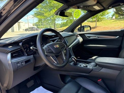 Used 2024 Cadillac XT5 Luxury AWD/4WD image 21