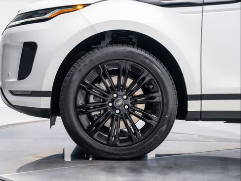 New 2026 Land Rover Range Rover Evoque S image 11