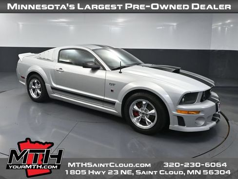 Used 2006 Ford Mustang GT Premium RWD image 1