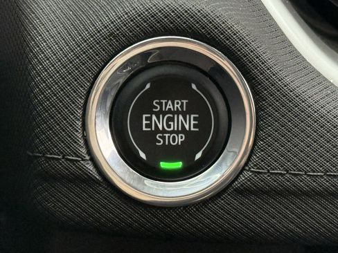 Used 2025 Chevrolet TrailBlazer LT image 18