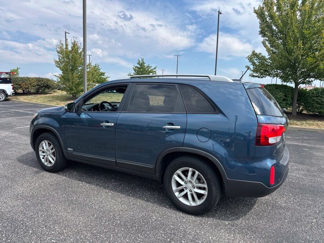 Used 2015 Kia Sorento LX AWD/4WD image 6