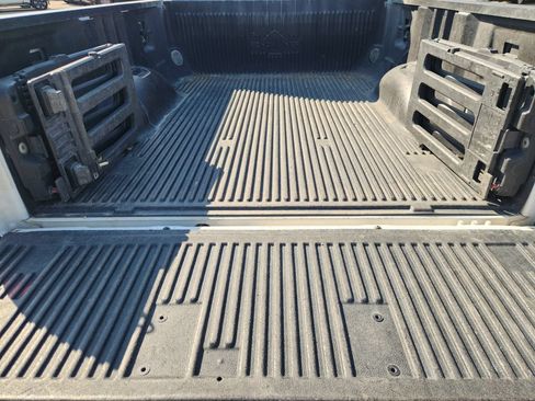 Used 2019 Ford F250 Lariat w/ Lariat Ultimate Package RWD image 6