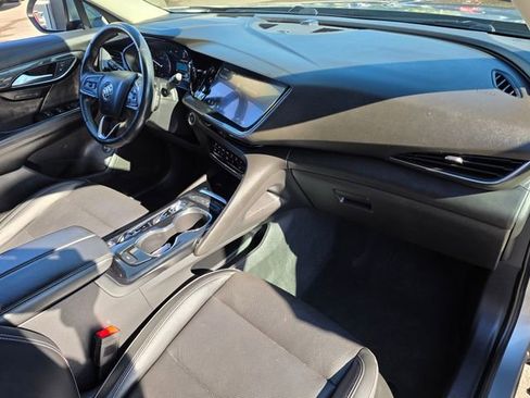 Used 2023 Buick Envision Essence image 9