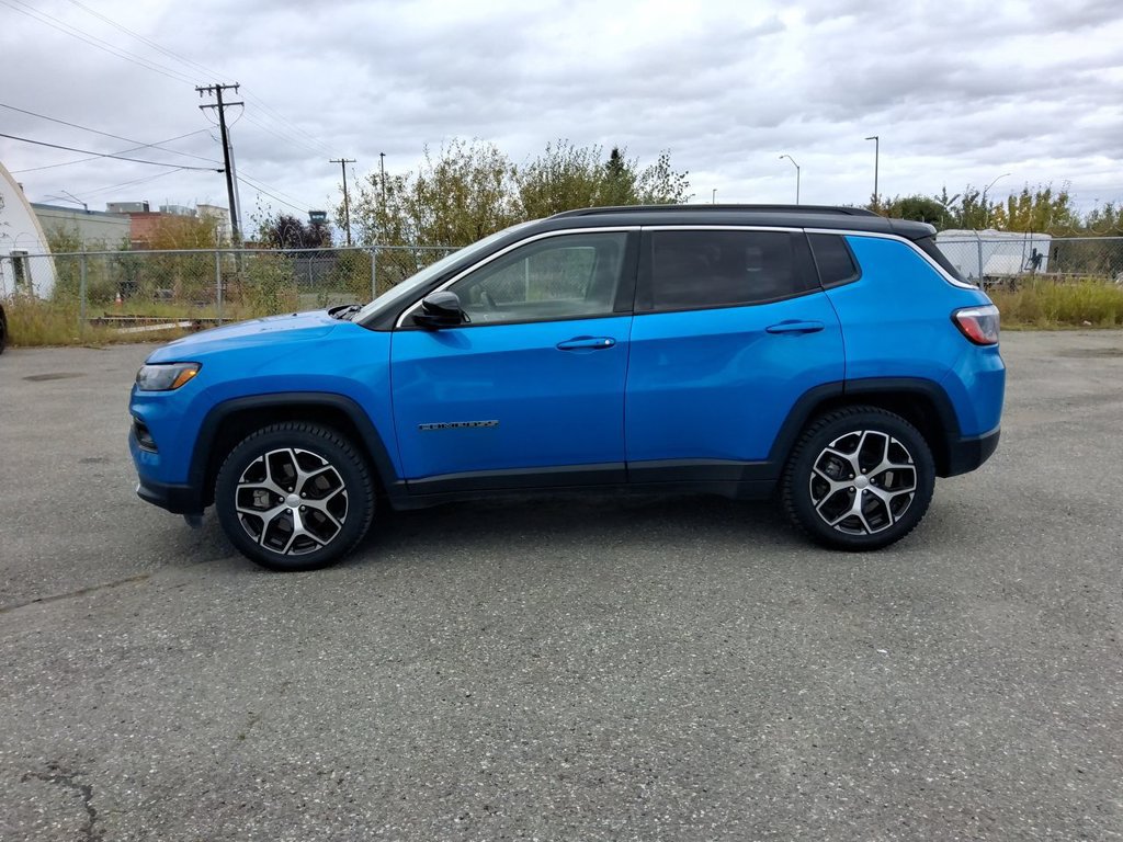 Used 2024 Jeep Compass Limited AWD/4WD image 5