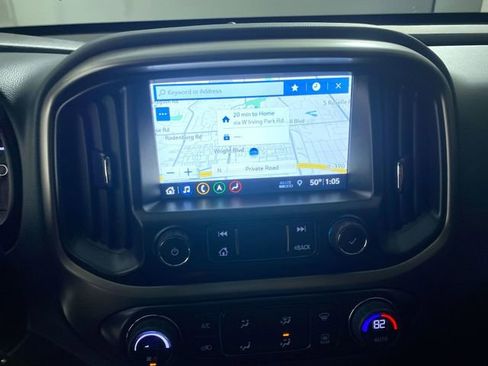 Used 2022 Chevrolet Colorado Z71 image 7