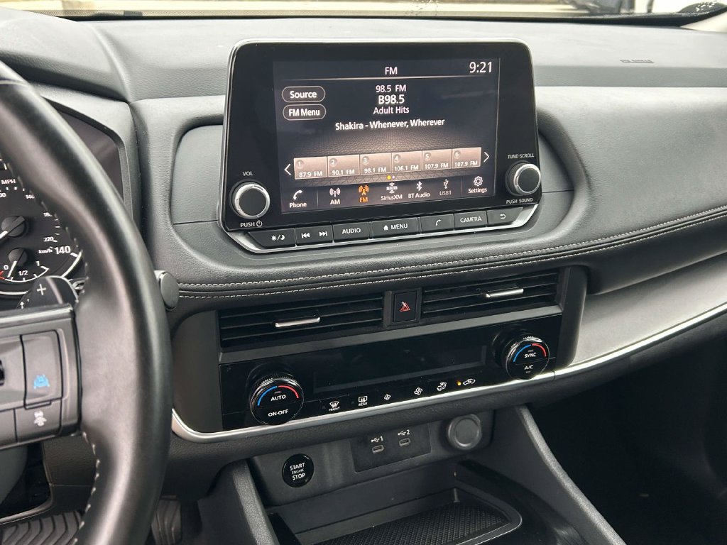 Used 2025 Nissan Rogue SV FWD image 21
