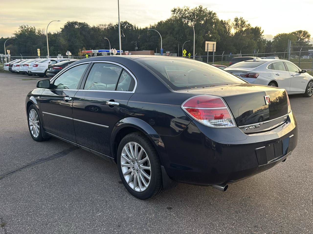 Used 2007 Saturn Aura XR w/ Premium Trim Pkg FWD image 7