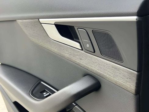 Used 2019 Audi A4 2.0T Premium FWD image 26